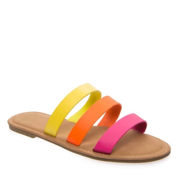 Multi color sandals. FINAL PRICE - Picture 1 of 3